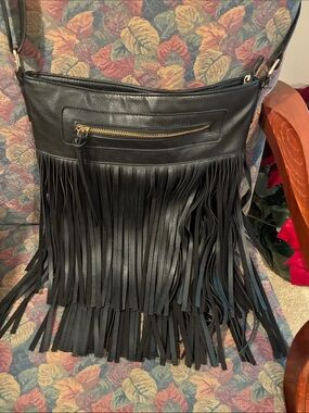 Apt. 9 Black Leather Fringe Crossbody Bag with Gold Zipper